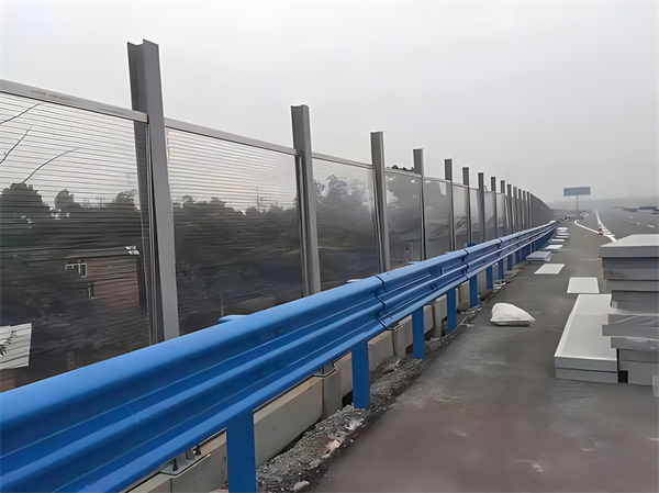 乌鲁木齐公路防撞钢护栏